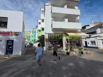 Loja para Venda em Lagos (São Sebastião e Santa Maria)