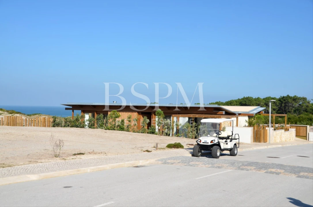 Moradia T3 para Venda em Vau Foto 7
