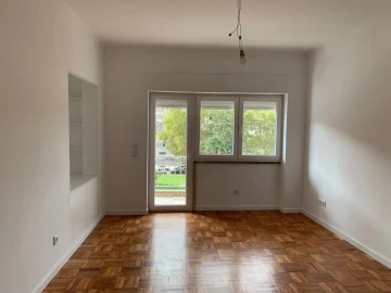 Apartamento T3 para Arrendamento em Santa Clara