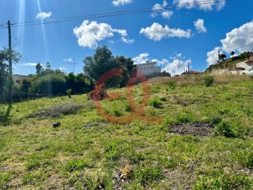 Terreno para Venda em Cardielos e Serreleis