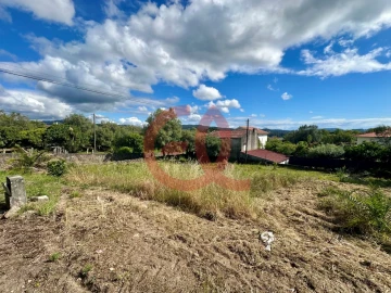 Terreno para Venda em Cardielos e Serreleis