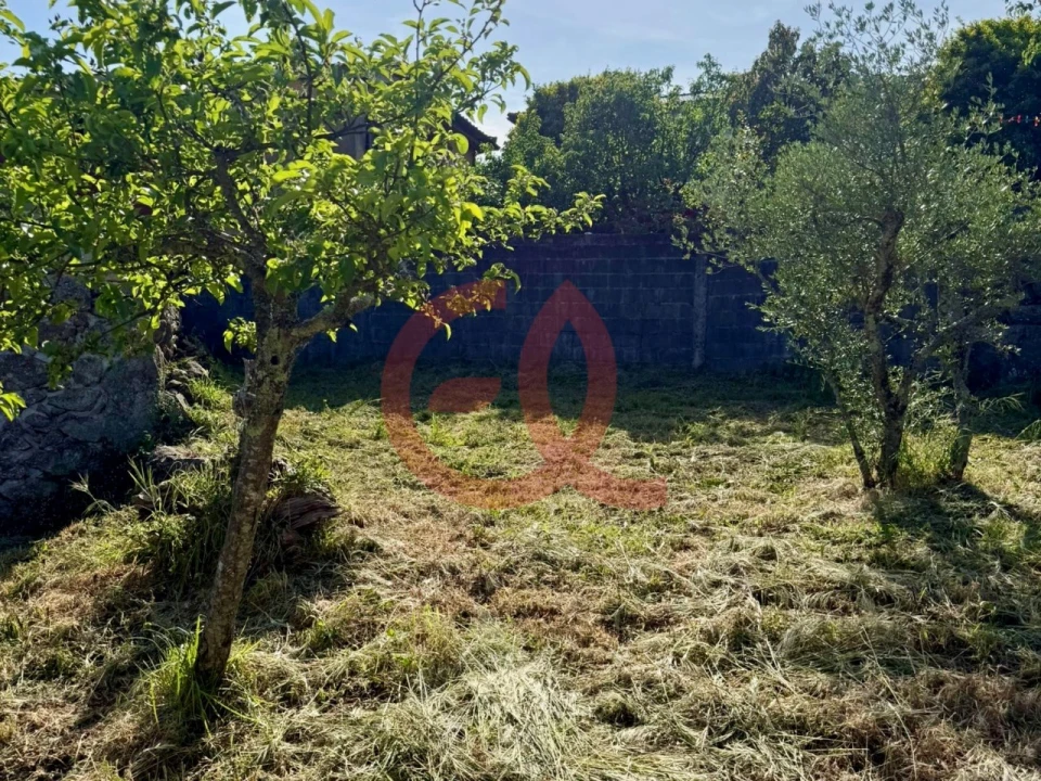 Moradia T1 para Venda em Eiras e Mei Foto 9