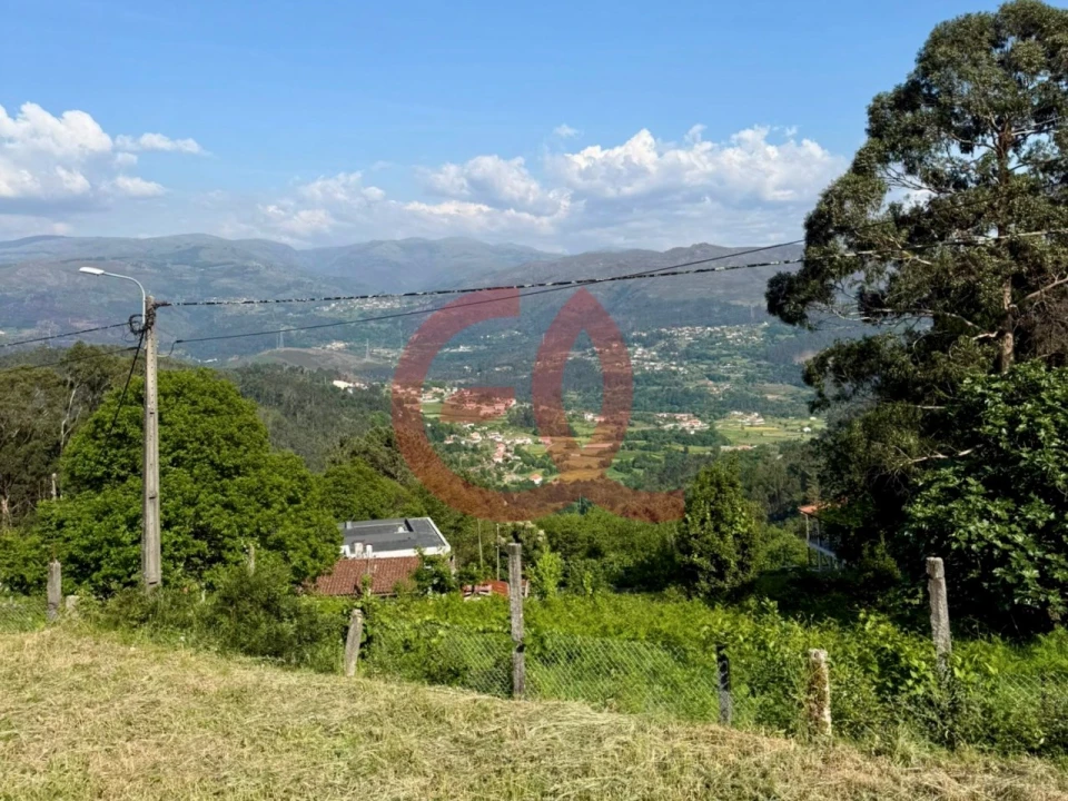 Moradia T1 para Venda em Eiras e Mei Foto 12