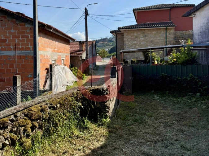Moradia T1 para Venda em Eiras e Mei Foto 13