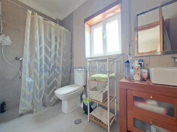 Moradia T5 para Venda em Roliça