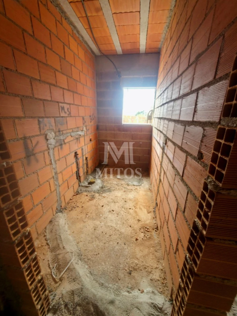 Moradia T3 para Venda em Alvarães Foto 5