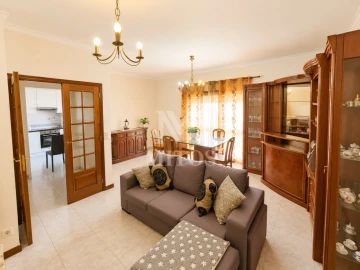 Apartamento T3 para Venda em Santa Maria Maior e Monserrate e Meadela
