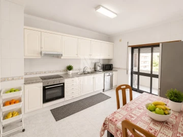 Apartamento T3 para Venda em Santa Maria Maior e Monserrate e Meadela