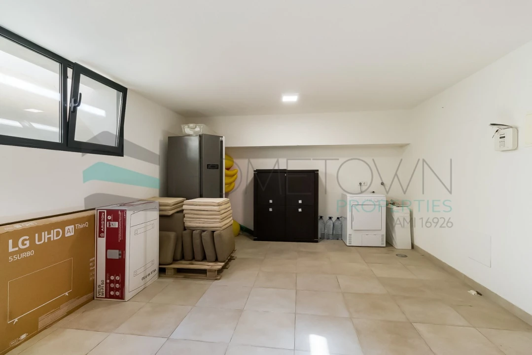 Moradia T5 para Venda em Quarteira Foto 18