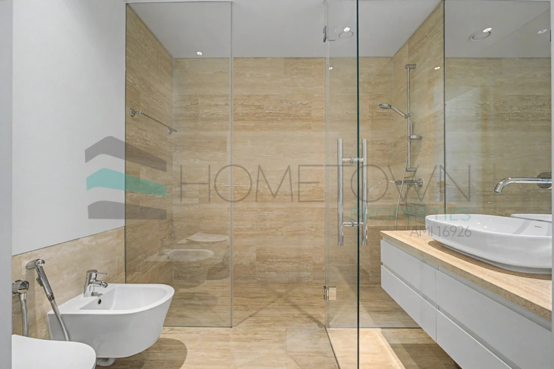 Apartamento T2 para Venda em Quarteira Foto 16