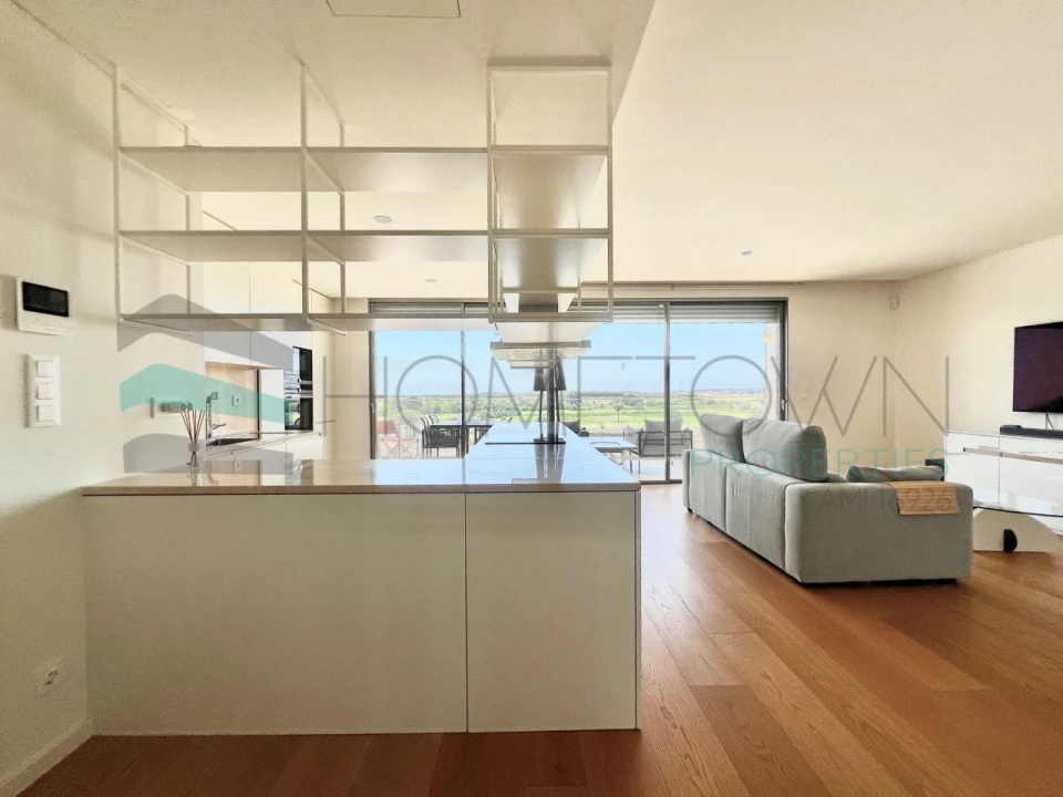 Apartamento T2 para Venda em Quarteira Foto 6