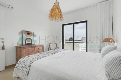 Moradia T3 para Venda em Loule (São Sebastião)
