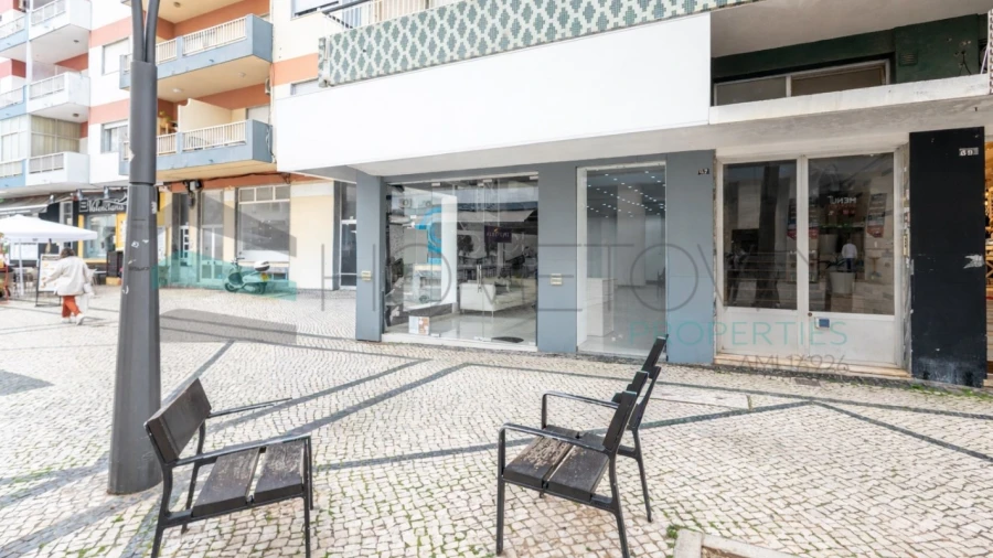 Loja para Venda em Quarteira