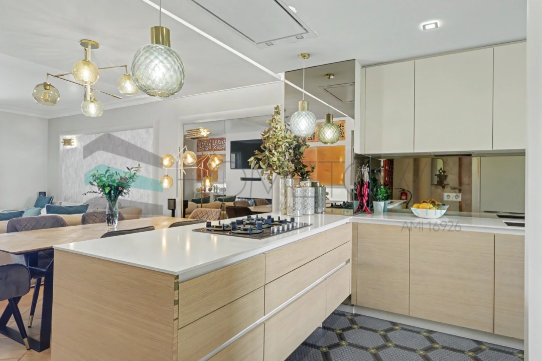 Apartamento T2 para Venda em Quarteira Foto 7