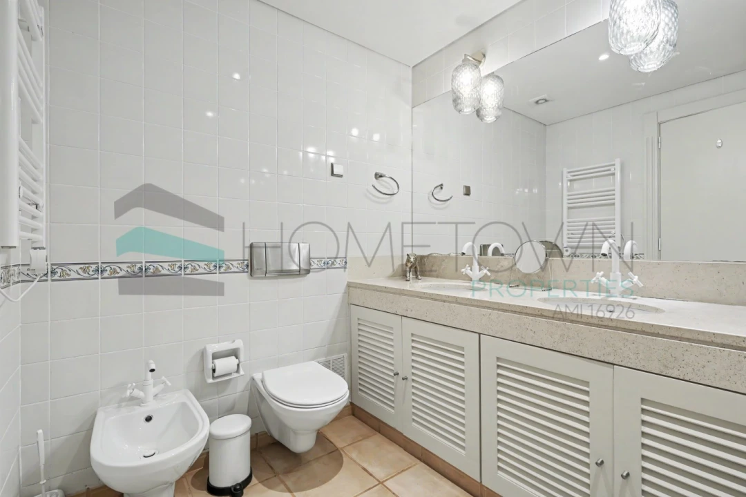 Apartamento T2 para Venda em Quarteira Foto 28