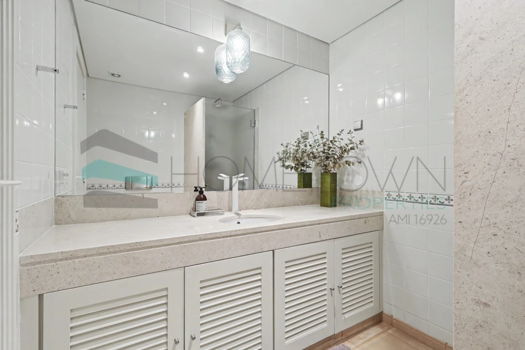 Apartamento T2 para Venda em Quarteira Foto 27
