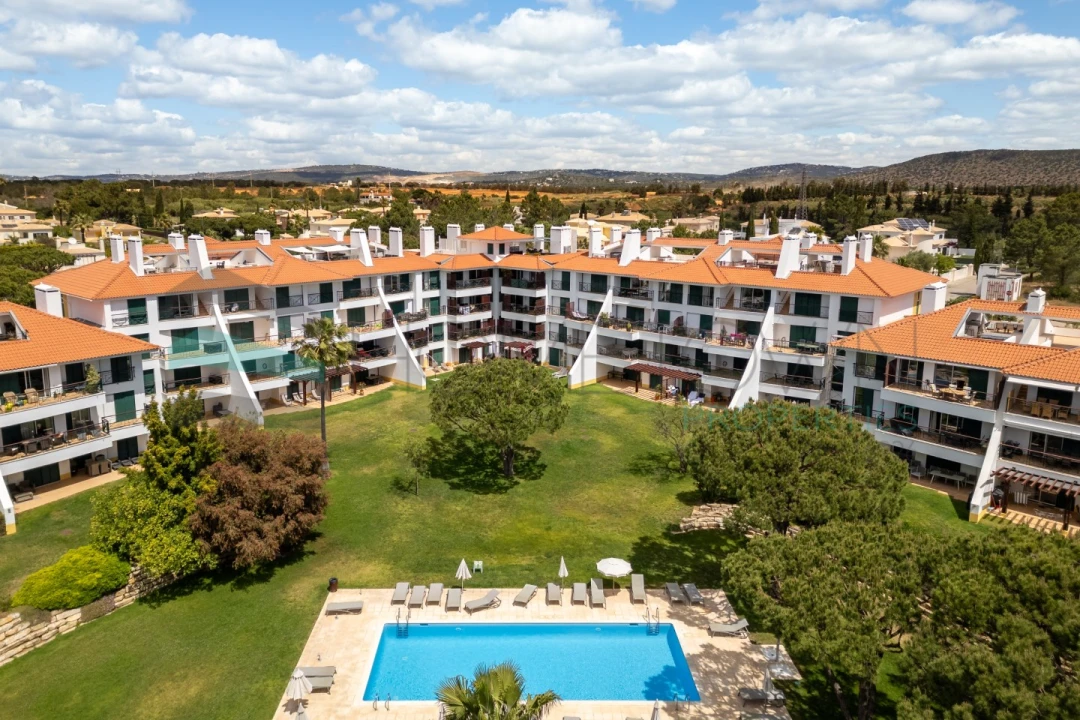 Apartamento T2 para Venda em Quarteira Foto 30