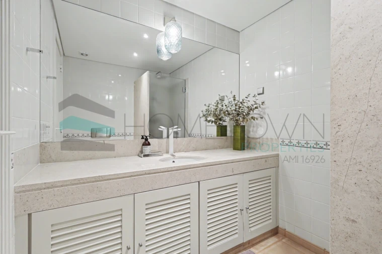 Apartamento T2 para Venda em Quarteira Foto 27