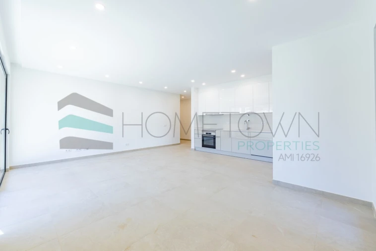 Apartamento T3 para Venda em Quarteira Foto 14