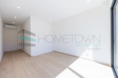 Apartamento T1 para Venda em Quarteira