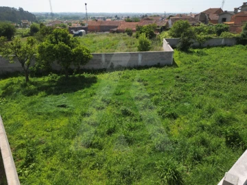 Terreno para Venda em Canelas e Fermelã