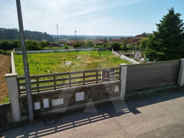 Terreno para Venda em Canelas e Fermelã