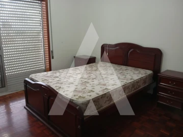Apartamento T4 para Arrendamento em Oliveira do Bairro