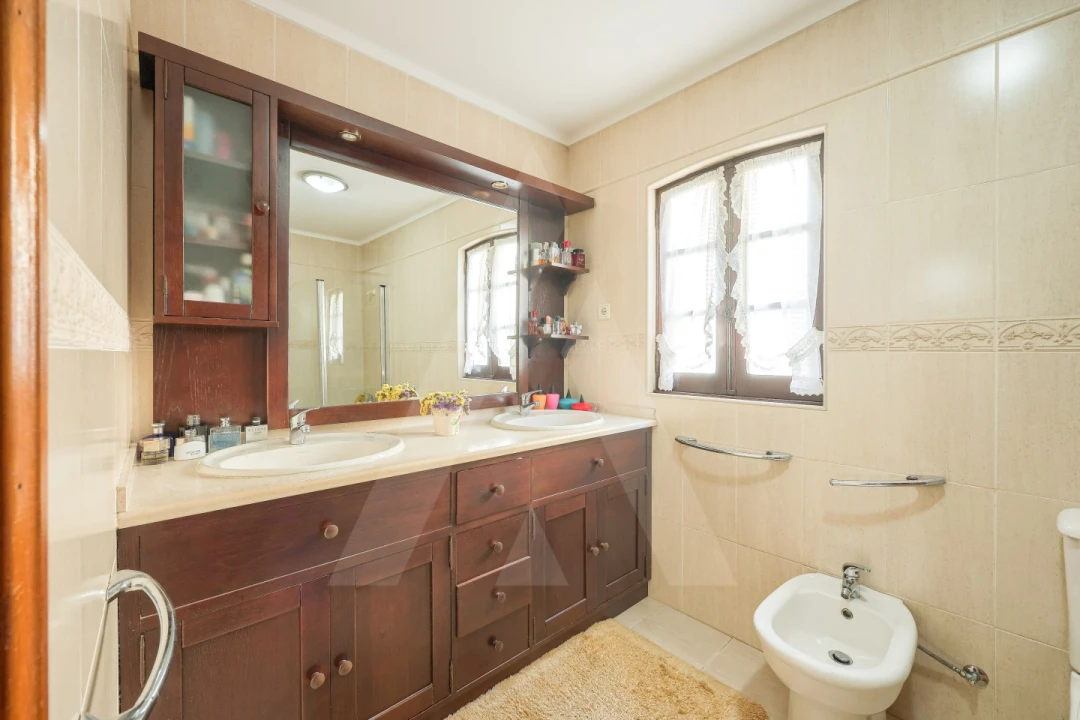 Moradia T5 para Venda em Ílhavo (São Salvador) Foto 17