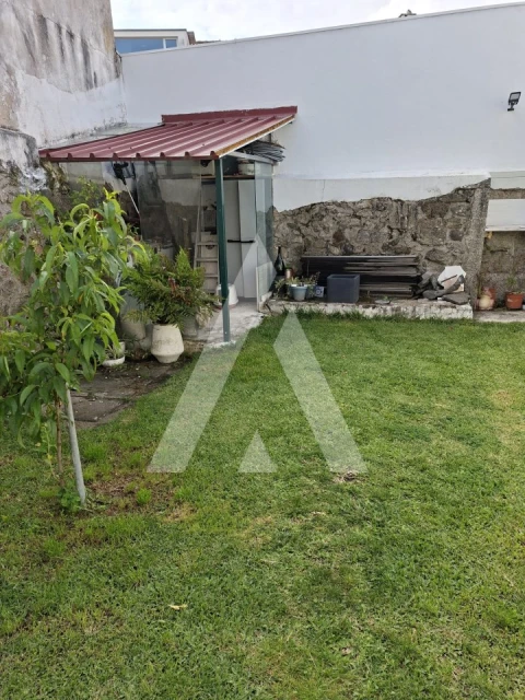 Loja para Venda em Santa Maria Maior e Monserrate e Meadela