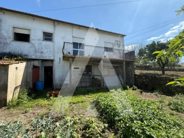Moradia T3 para Venda em Arrabal