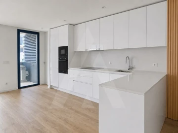 Apartamento T3 para Venda em Glória e Vera Cruz