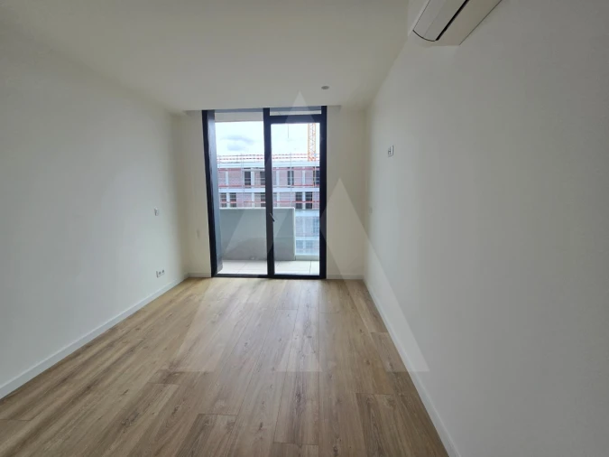 Apartamento T3 para Venda em Glória e Vera Cruz Foto 15