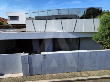 Moradia T3 para Venda em Avintes