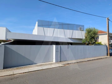 Moradia T3 para Venda em Avintes