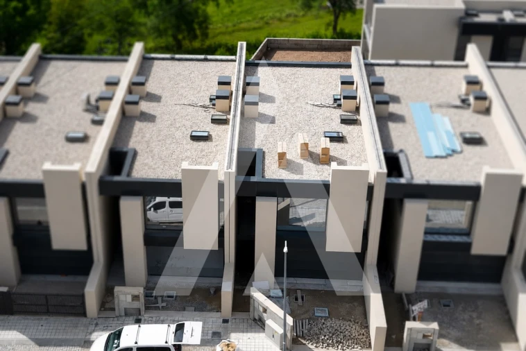 Moradia T3 para Venda em Fânzeres e São Pedro da Cova Foto 10