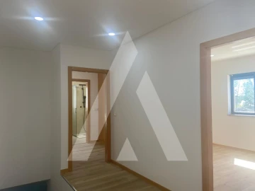 Moradia T3 para Venda em Arcos e Mogofores
