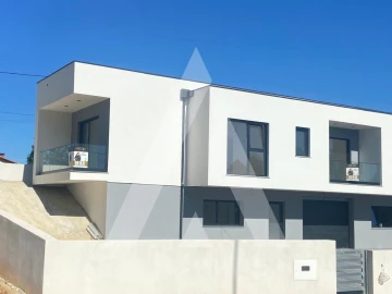 Moradia T3 para Venda em Arcos e Mogofores