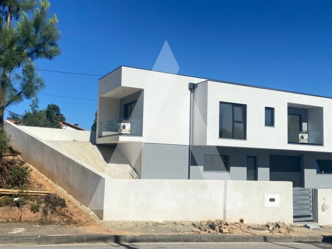 Moradia T3 para Venda em Arcos e Mogofores Foto 55