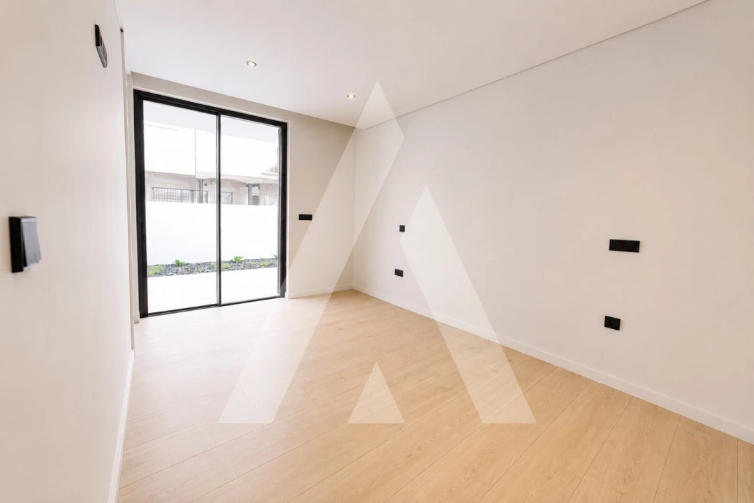 Apartamento T2 para Venda em Gondomar (São Cosme), Valbom e Jovim Foto 9