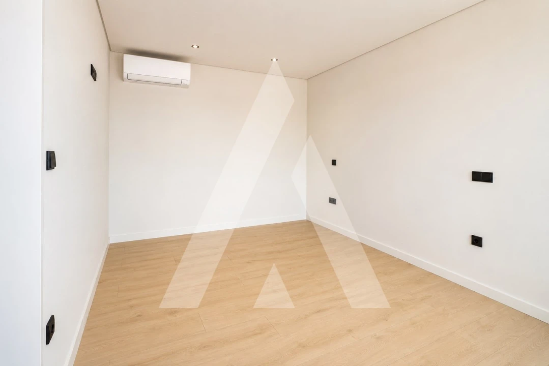 Apartamento T3 para Venda em Gondomar (São Cosme), Valbom e Jovim Foto 8