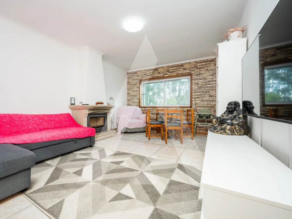 Apartamento T2 para Venda em Caldas de São Jorge e Pigeiros Foto 3