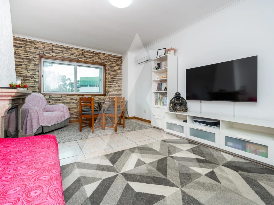 Apartamento T2 para Venda em Caldas de São Jorge e Pigeiros Foto 5