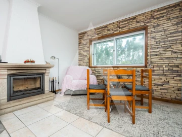 Apartamento T2 para Venda em Caldas de São Jorge e Pigeiros