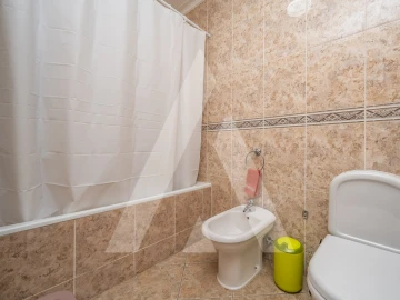 Apartamento T2 para Venda em Caldas de São Jorge e Pigeiros
