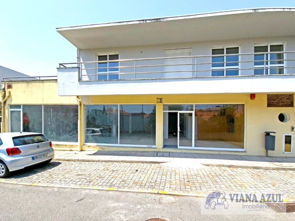 Loja para Arrendamento em Santa Maria Maior e Monserrate e Meadela Foto 16