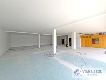 Loja para Arrendamento em Santa Maria Maior e Monserrate e Meadela