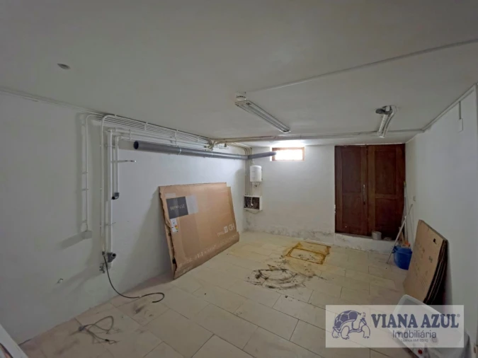 Loja para Arrendamento em Santa Maria Maior e Monserrate e Meadela Foto 12