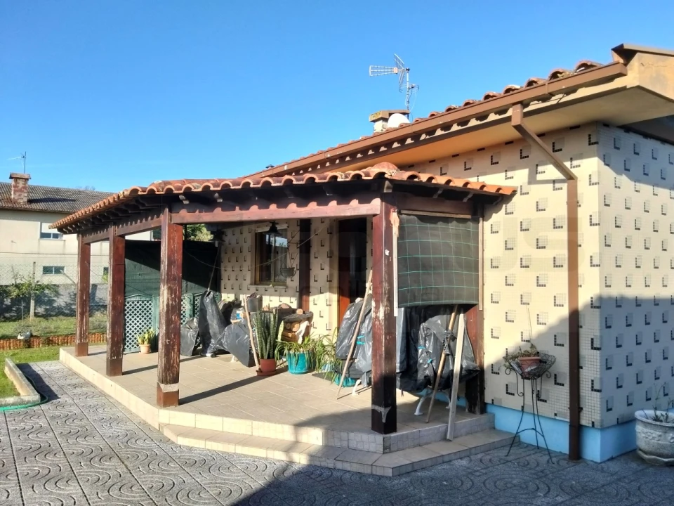 Moradia T3 para Venda em Branca Foto 3