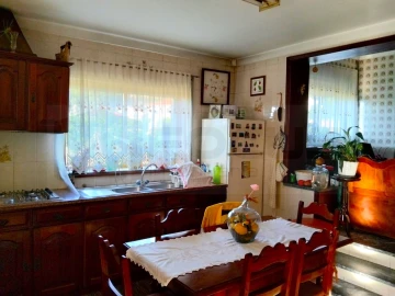Moradia T3 para Venda em Branca