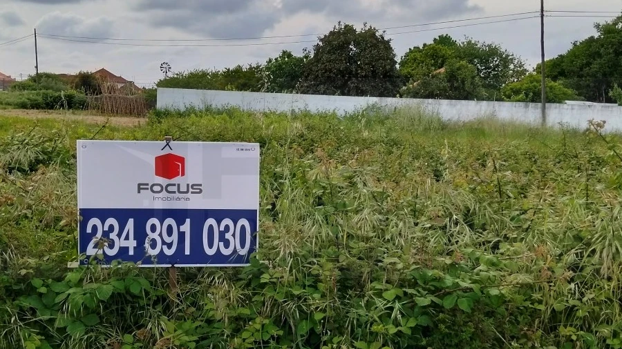 Terreno para Venda em Aradas
